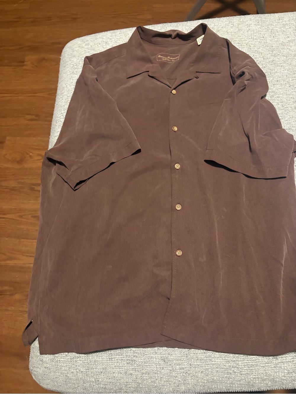 Tommy Bahama Men's Short Sleeve Embroidered Button-Up Shirt, Size XL, 100% Silk